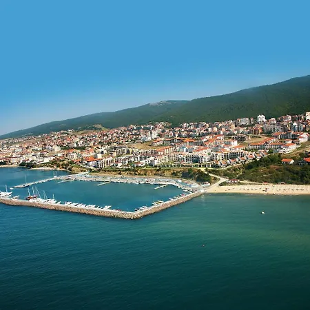2 Bedroom With 2 Balconies And Sea Views * Sveti Vlas