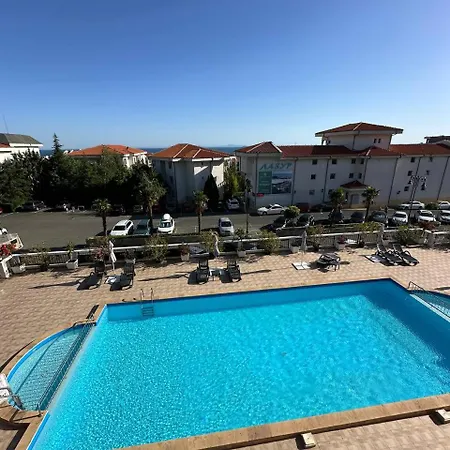 2 Bedroom With 2 Balconies And Sea Views Apartmán Sveti Vlas
