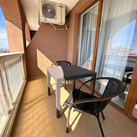 Apartmán 2 Bedroom With 2 Balconies And Sea Views *