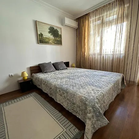 2 Bedroom With 2 Balconies And Sea Views * Sveti Vlas