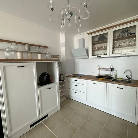 Apartmán 2 Bedroom With 2 Balconies And Sea Views