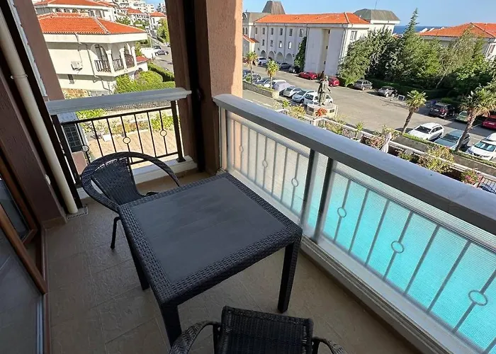 2 Bedroom With 2 Balconies And Sea Views * Свети Влас