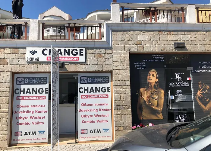 Апартамент 2 Bedroom With 2 Balconies And Sea Views Свети Влас